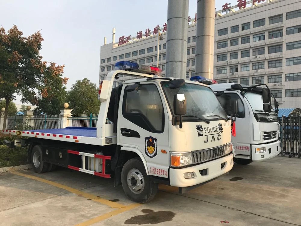 China cheap tow truck on sale, flatbed tow truck, used tow truck for sale