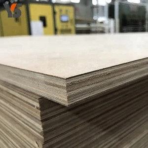 China manufacturer price smooth mdf and plywood sandwich board