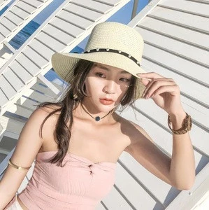 Flat top straw hats Summer Spring women&#39;s trip caps leisure pearl beach summer hat breathable fashion