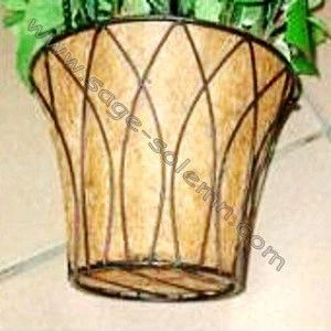 Garden Arched Wire Hanging Basket With Coco Liner