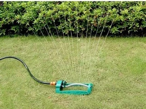 Garden Lawn Watering Sprinklers 15 hole oscillating sprinkler
