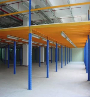 Heavy duty steel grating platform for warehouse