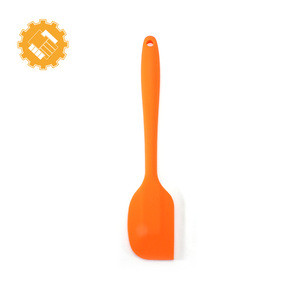 High quality colorful kitchen bakeware silicone spatula set bakery tools