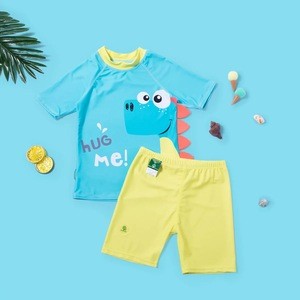 Hot sale original design cute two-piece swimsuit with swimming cap for boys European and American style