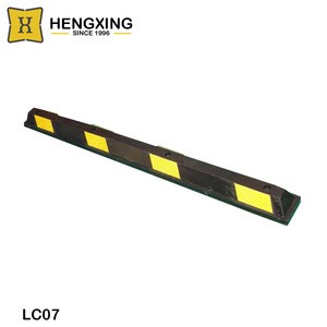 HX-LC07 Parking Traffic Security Visible Rubber Bumper Road Block Rubber Wheel Stopper