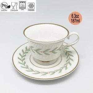 Japanese Style Dedicate Leaf Decal Porcelain Tea Coffee Ceramic Cup and Saucer With Gold Rim
