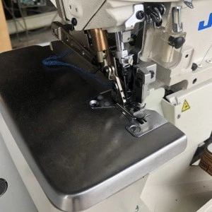 JUKI Mo-6700 Good Condition Used Overlock Safety Stitch Sewing Machine