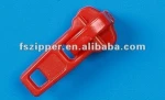 No.3 Plastic auto lock zipper slider