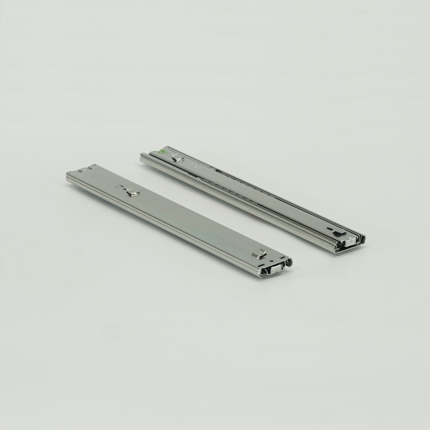 Plug-in Mounting 45mm Soft Close Ball Bearing Drawer Slide (With Hooks) 450mm Length