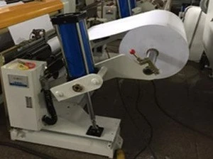 Water-solubility rolling paper laminating machine