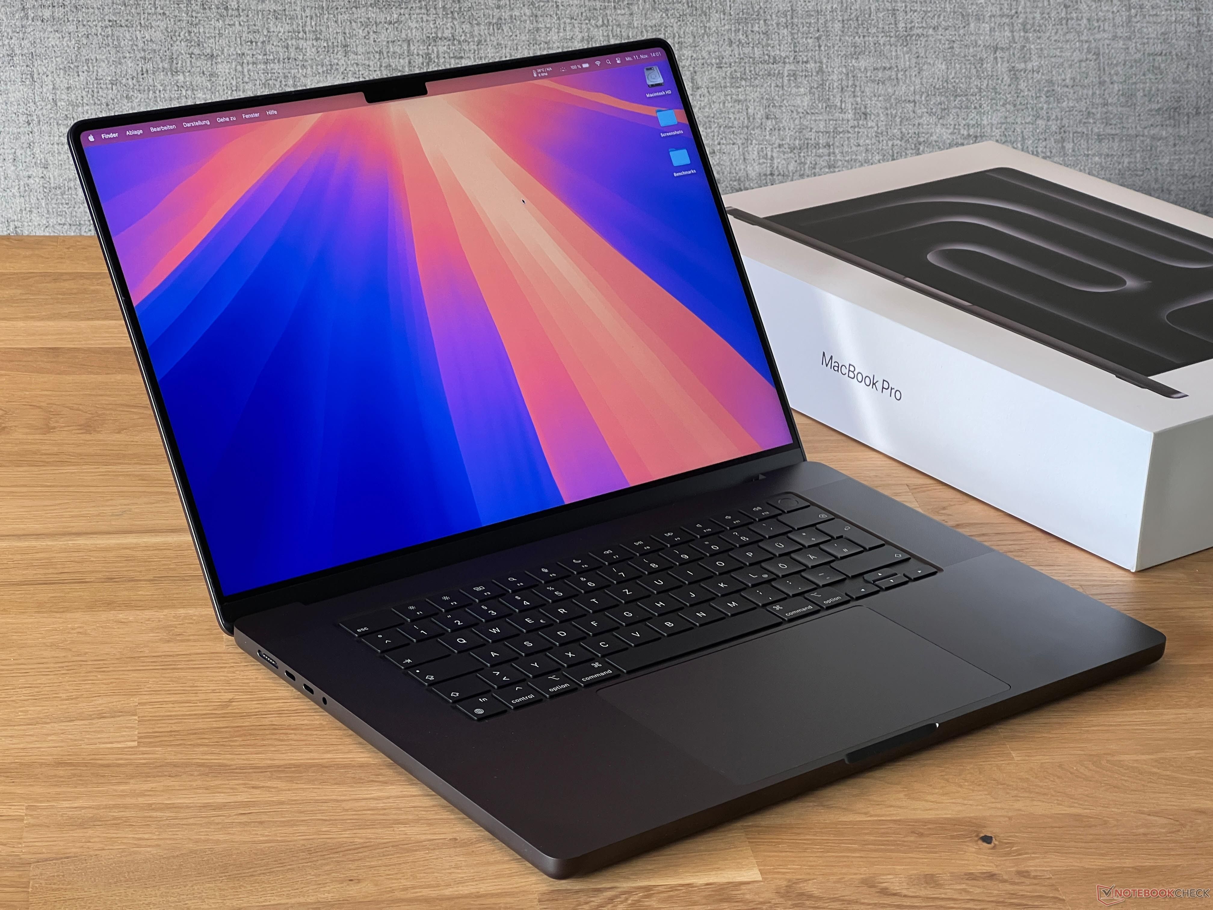 macbook pro 16 inch 2025 m4