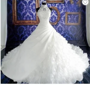 2020 factory price bridal wedding dress wedding grown Heavy Beading Cathedral Train