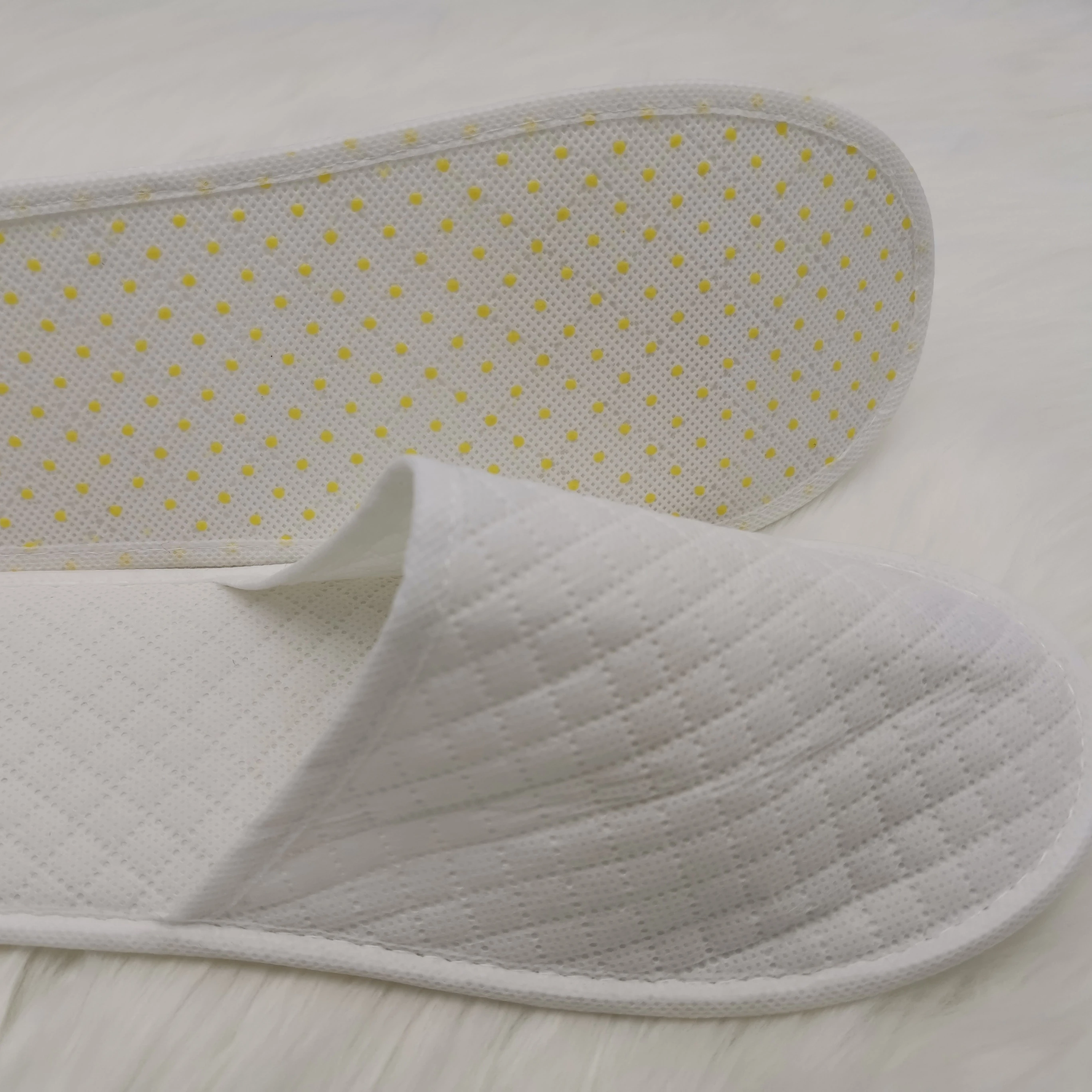 2020 new style eco friendly hotel slippers custom logo slippers