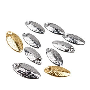 50pcs/bag melon seed Spoon Fishing Lure Swim Bait Isca Artificial Trout Lure Fishing Sequin Metal Spoons Lure