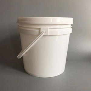 8 Liter Plastic Paint Pail with Lid and Handle