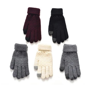 Custom Winter Warm Knitted Full Finger Gloves Ladies Women&#x27;S Smooth Wool Gloves  In Bulk