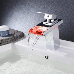 Factory direct price product high quality single handle led bathroom basin faucet