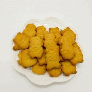 Factory wholesale price animal - shaped baby biscuits   tin biscuits