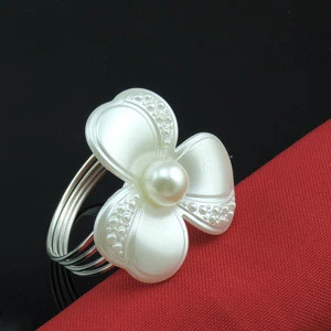 Pearl flower Napkin Ring For Wedding Party Banquet Restaurant Table Decoration