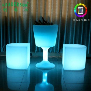 Plastic 16 colors changing led ice bucket led lighting vodka bottle ice bucket rechargeable led ice bucket for parties and event