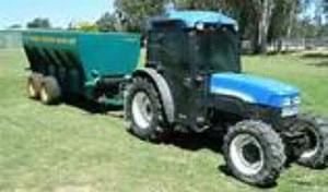 Tractor mounted Spreader