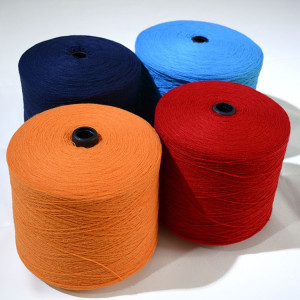 OEM 28S/D Acrylic 100% Acrylic  Yarn For Knitting Sweater Yarn Back Acrylic Yarn