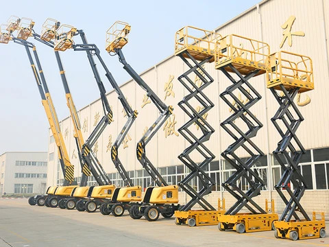 2024 hot sale XG1823ERT XG1823RT mobile Aerial Work Platform diesel engine rough terrain 18m diesel powered Scissor Lift