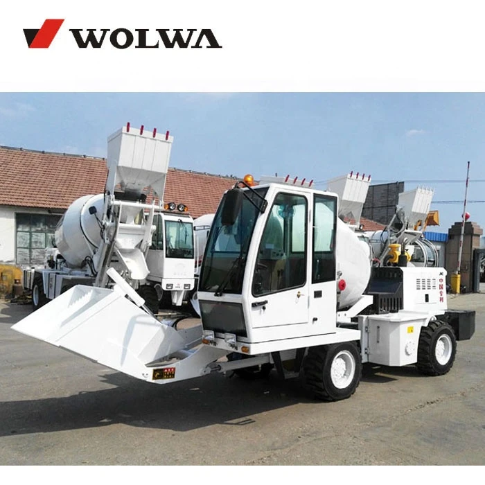 3.5 CBM Mobile Concrete Mixers With Pump Machine From Factory Supplier