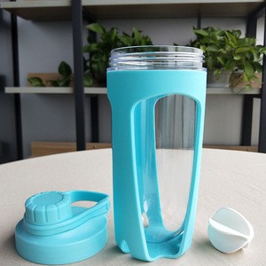 700ml/23oz Customization Gym Sports Shakers Protein Shaker Plastic Tritan Water Bottle with Leakproof Screw Cap