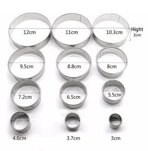 Amazon Hot  Selling  12pcs Stainless Steel Round Shape Kitchen Gadgets Baking Tool Cookie Cutter Set