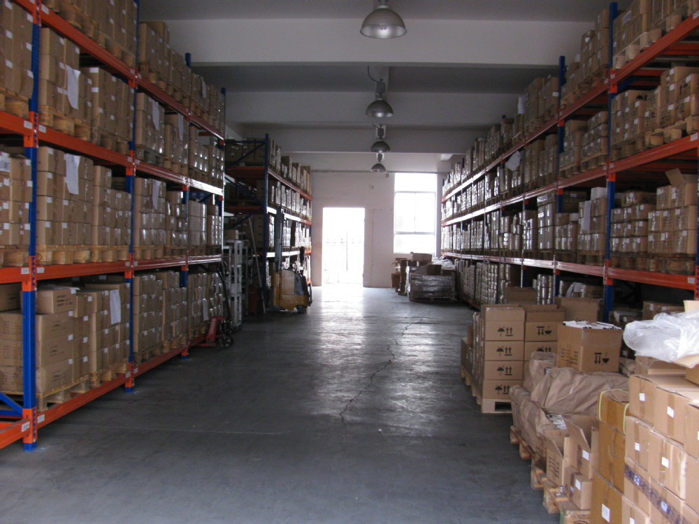 Buy Belt Tensioner Idler Pulley For Scania 1438743 1503115 1545984