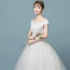 China factory one-shoulder bridal gowns floor length wedding dress