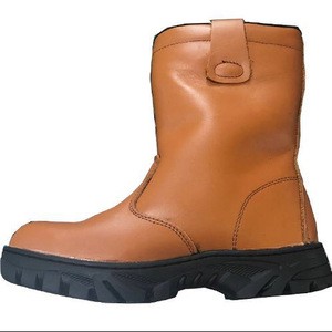 Factory high quality brown  leather  safety boots  with warm lining
