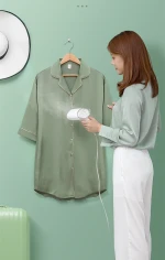 Handheld Electric Iron Steam Light Foldable Portable Garment Steamer Powerful Mini Travel Iron with EU US Plug Optional
