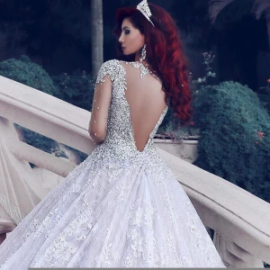 Mermaid Wedding Dresses Halter Neck Backless Lace Appliques Gorgeous Crystal