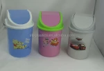 Mini swing lid desktop plastic waste bin at office