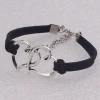 New fashion alloy double heart design simple leather bracelet for ladies China wholesale price