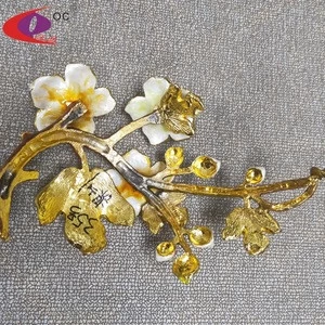 OEM Zinc Alloy Flower Shape Accessories Used for Vase or Home Decoration