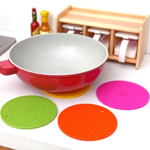 Silicone Heat Resistant Insulation Kitchen Counter Cup Mat Pad