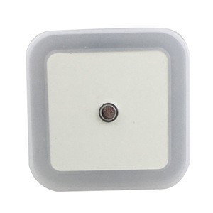 US EU plug in square shape LED sensor Night Light Lamp with Auto Dusk to Dawn Sensor for Baby Bedroom W081