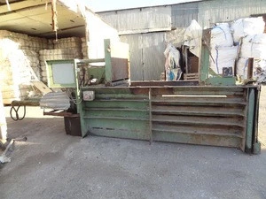USED HORIZONTAL BALER MACHINE FOR SCRAP / WASTE PAPER, PLASTIC, TEXTILE AND MANY OTHER MATERIALS
