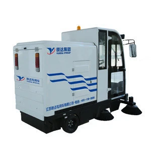 Yueda YD-1900-FDW new condition electric road sweeper with good price