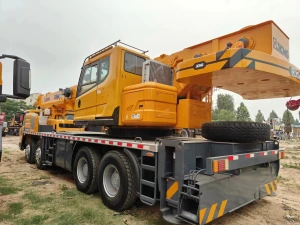 Hot selling original good condition XCT50 ton used crane high quality low working second hand hoisting machine for sale
