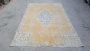 Vintage Rugs (Hand Knotted)