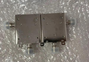 Coaxial Isolator/YXI0112C2-NF(422-427MHz)