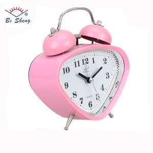 2018 Wholesale Table Handmade Quartz Pink Mechanical Alarm Clock with Twin Metal Bell and Light