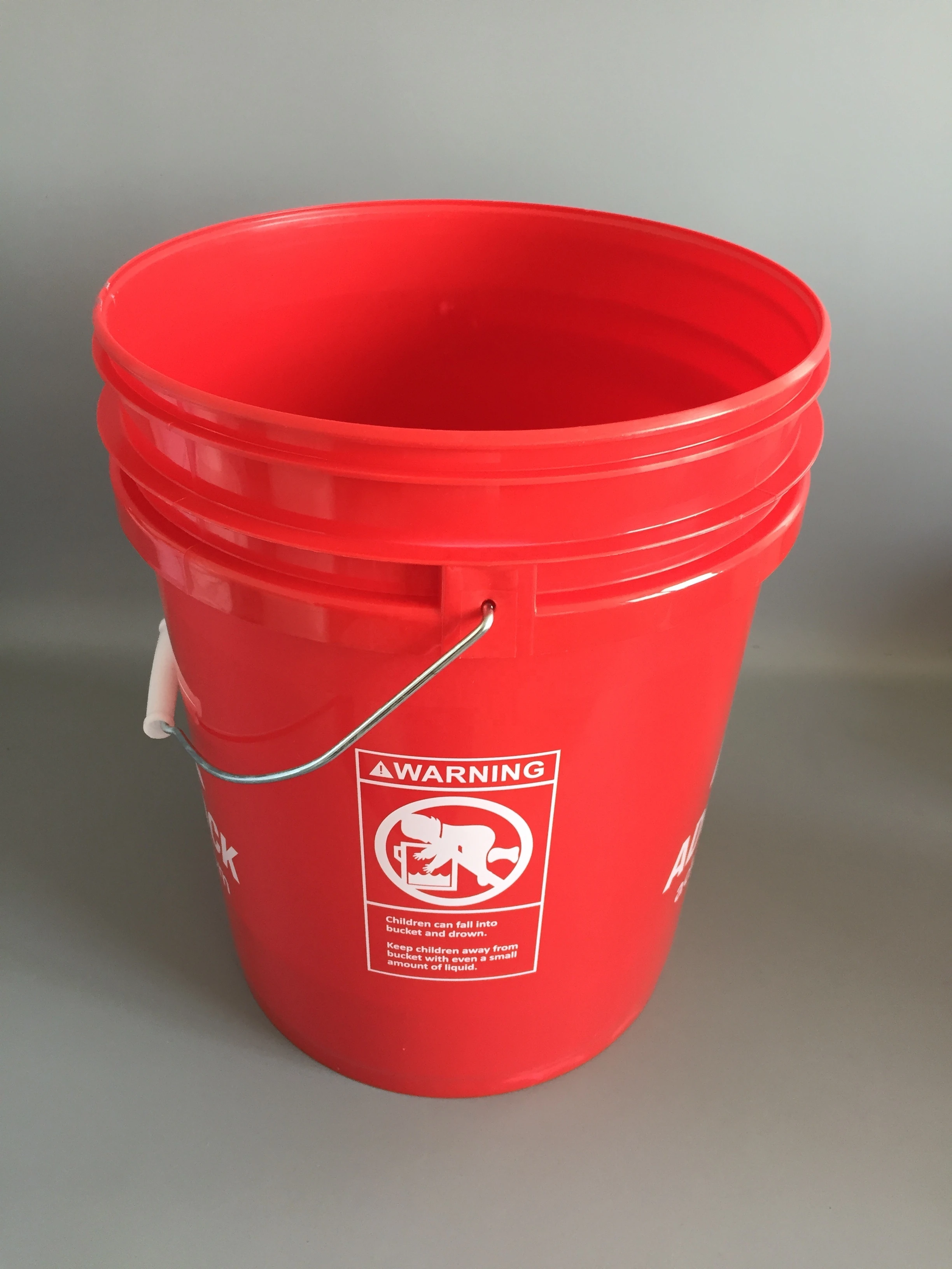 20L / 5 gal plastic pail with custom logo, plastic paint container manufacturer