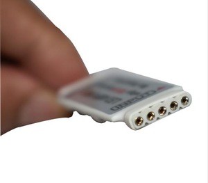 5 Pin RGBW LED Strip Amplifier DC5-24V 4*4A Mini LED Amplifier for RGBW LED Strip Power Repeater Console Controller