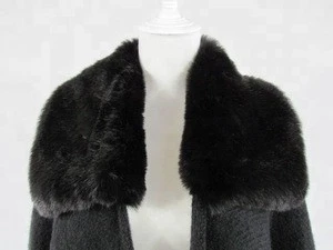 A black fur collar breastfeeding car seat cover shawls cappa pashmina