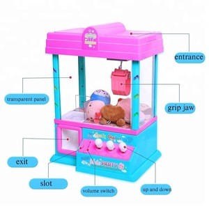 B/O Kids Play Coin Push Operated Mini Electronic Candy Grabber Machine Toys with Lights and Music